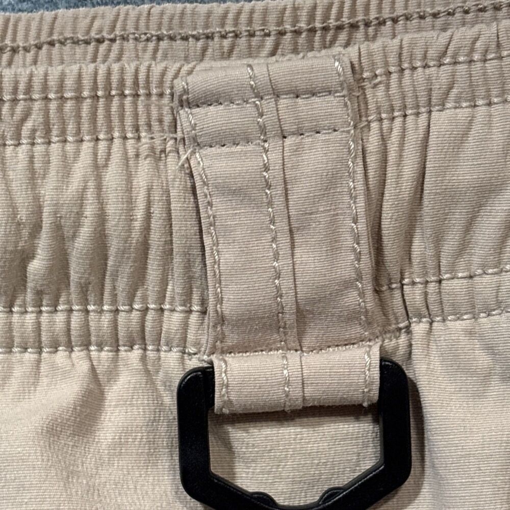 Aeropostale Tech Utility Cargo Jogger Shorts Stretch Beige Men’s XS 6" 28" Waist - Picture 9 of 16